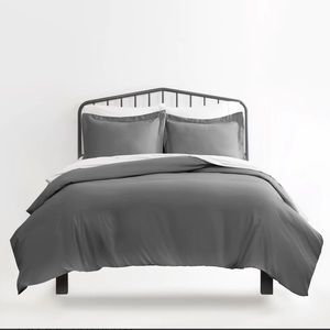 Benji Duvet Cover and pillow shams Queen